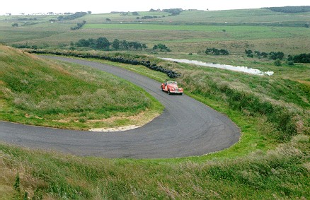 Roger Bluff